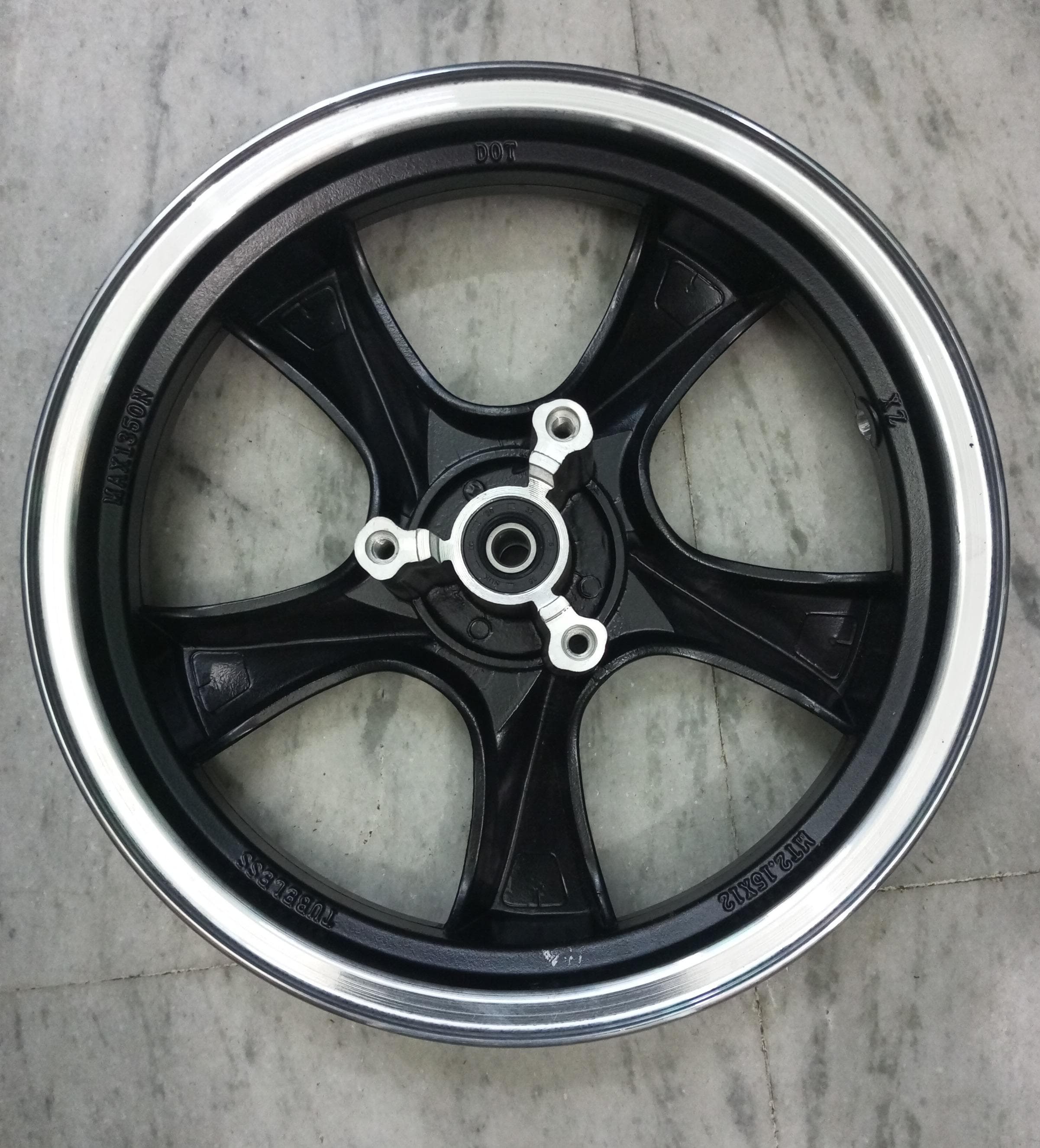 E went ssup front hub